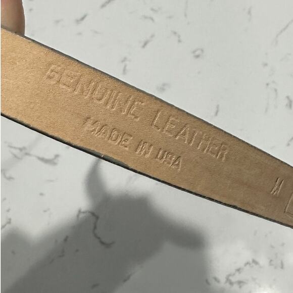 Carlisle Vintage Leather Belt Croc Embossed Taupe Mixed Metal Buckle Size M, EUC - Picture 8 of 8